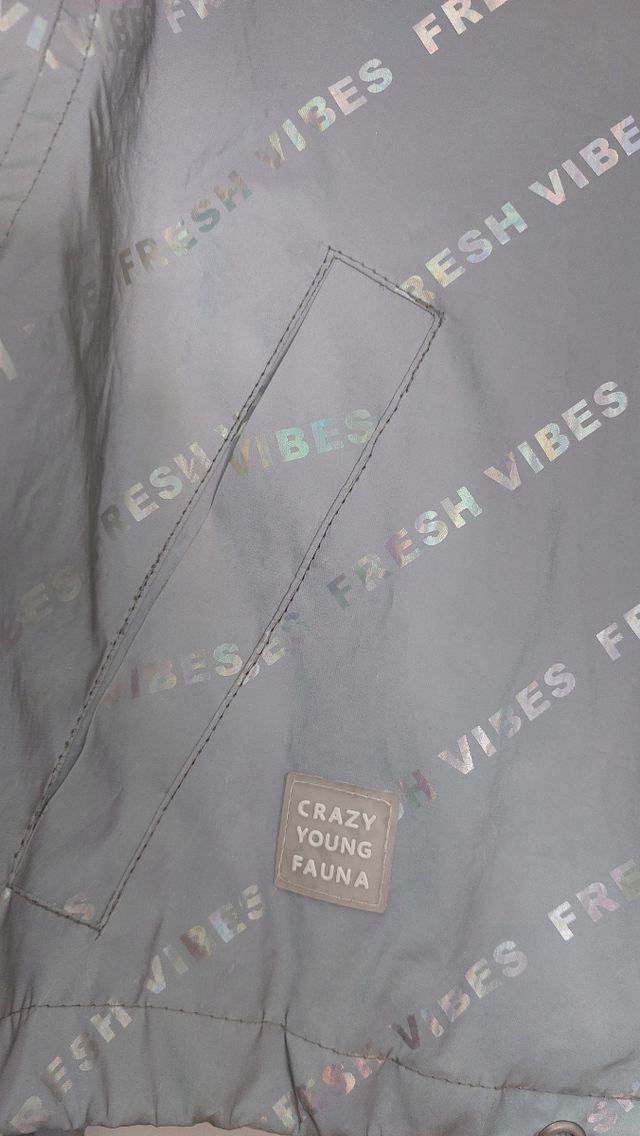 Chaqueta mujer Bershka reflectante Talla M