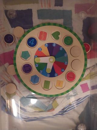 reloj puzzle para aprender la hora en inglés.