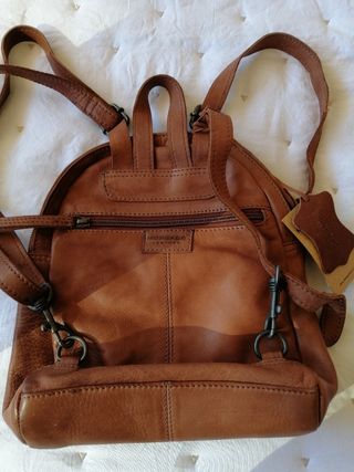 mochila cuero MORGADO