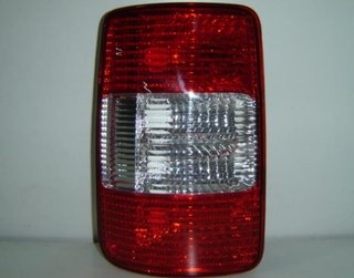 VW CADDY 1/2 Ptas TRAS (04->) GRUP OPT TRAS IZDO