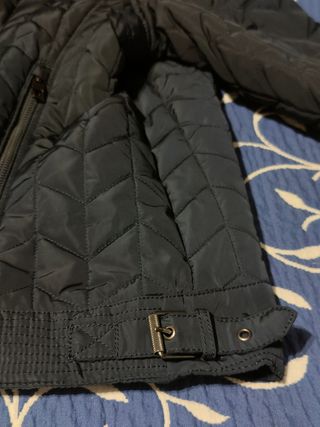 ¡¡HOY 10€!! Cazadora Zara