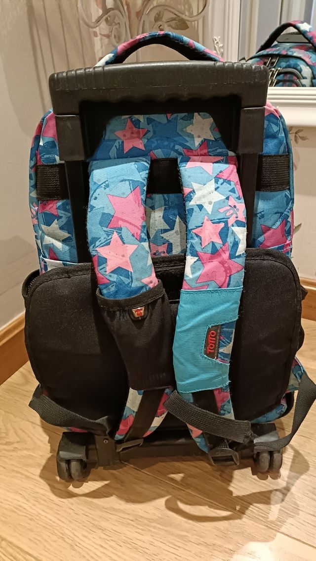 mochila totto