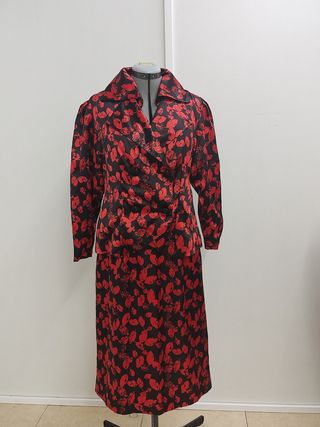 Traje mujer vintage.