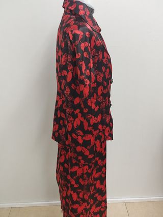 Traje mujer vintage.