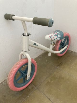 Bicicleta equilibrio de 2 a 4 años 
