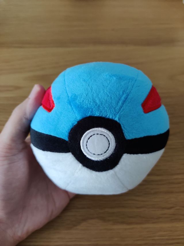 Pokemon Pokeballs de Peluche - 4 modelos