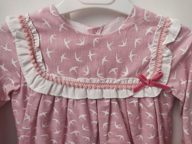 Vestido rosa nuevo sin etiqueta