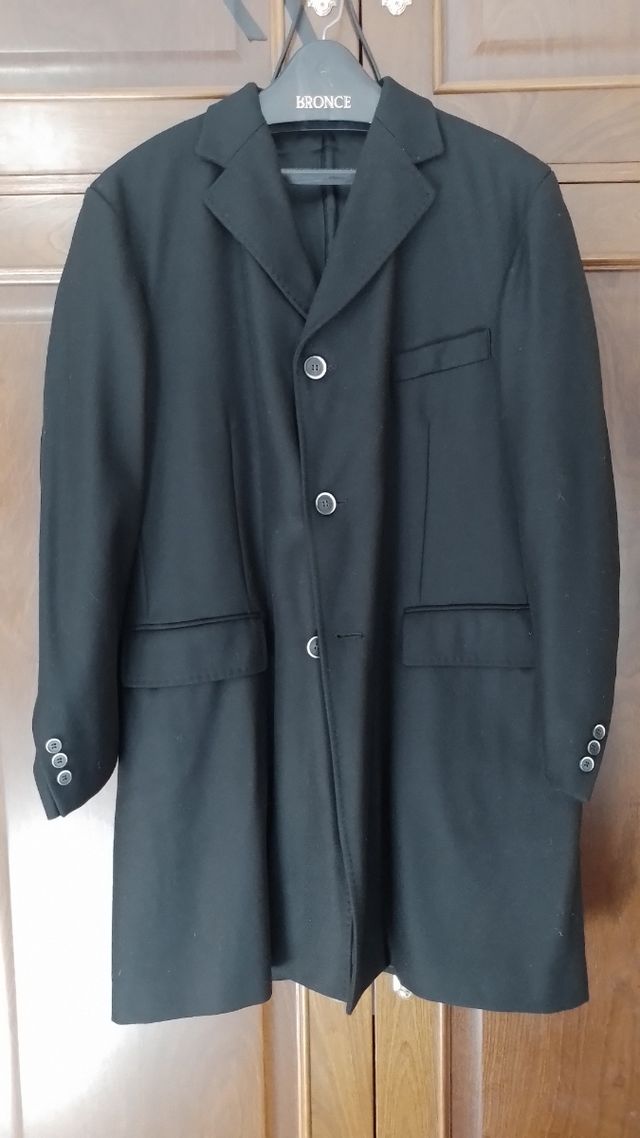 Abrigo negro de Balmain T58