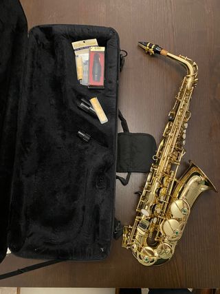 Saxo alto Jean Baptiste como nuevo para aprender