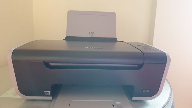 Impresora y escaner color. Lexmark