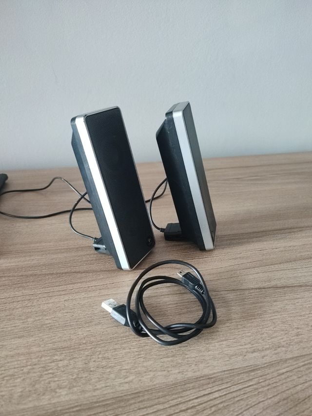 Altavoces USB logitech