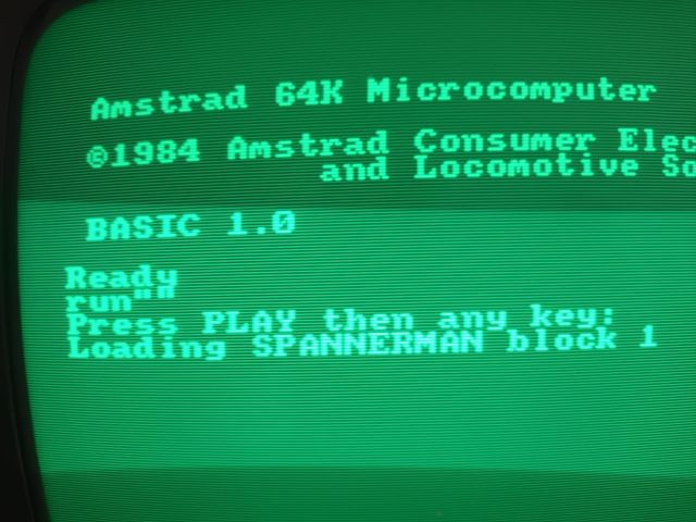 Ordenador Amstrad CPC 464 con 131 juegos