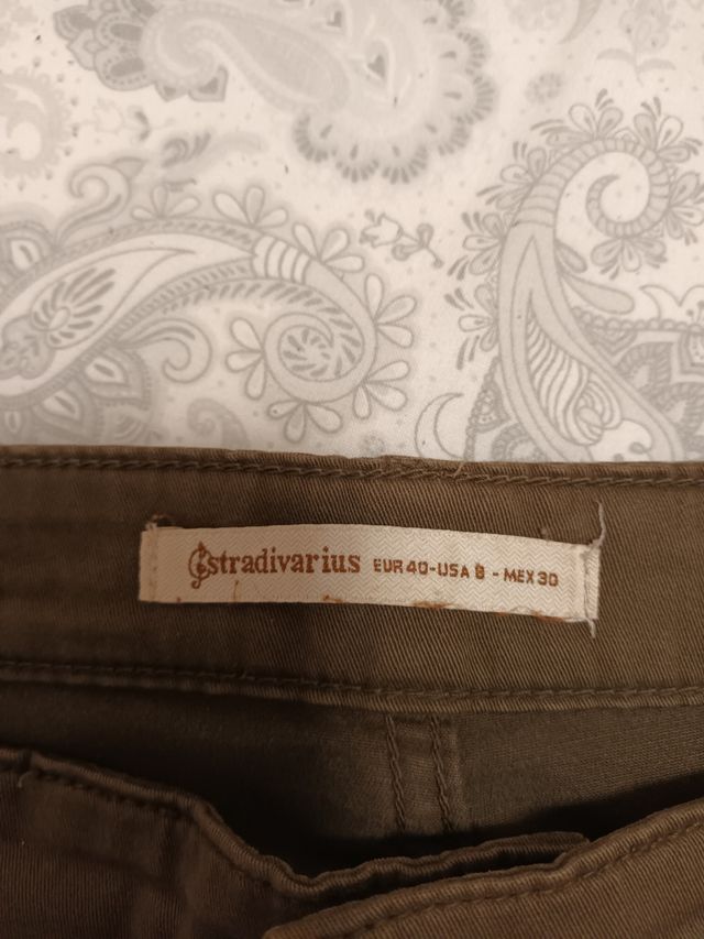 Pantalón T-40 Stradivarius