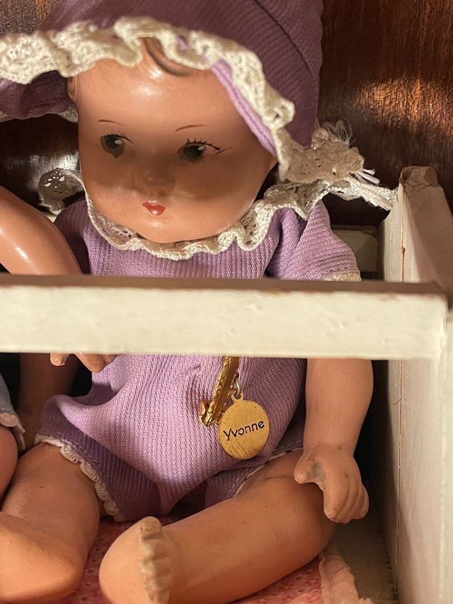 Muñecas de porcelana quintillizas Dionne años 40