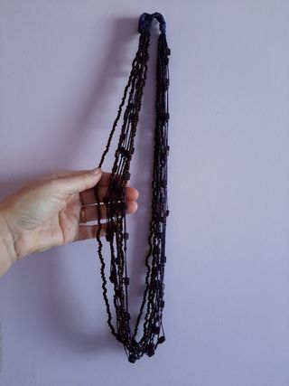 collar morado varias cintas 