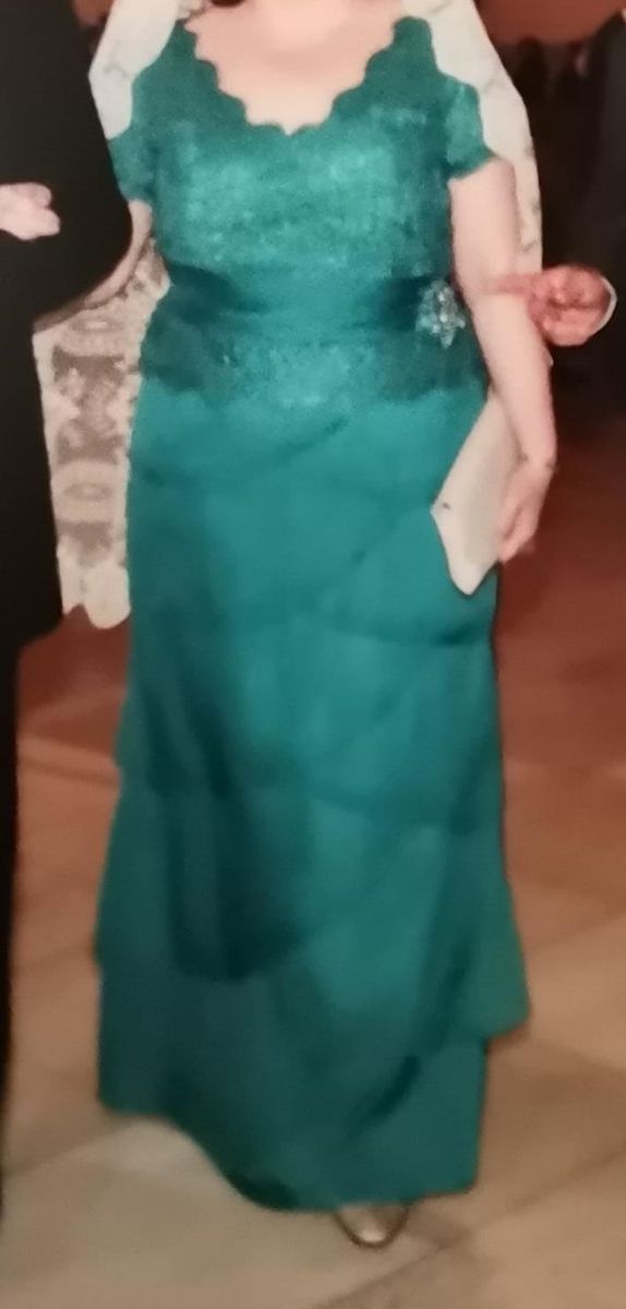 vestido de madrina, de fiesta San patri talla 48