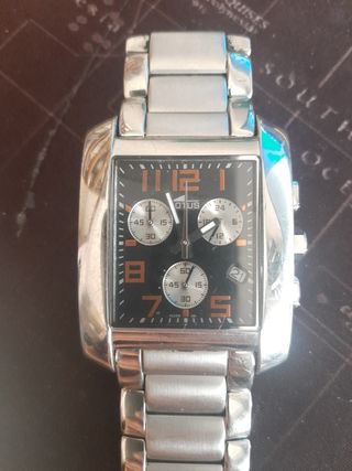 Reloj Lotus