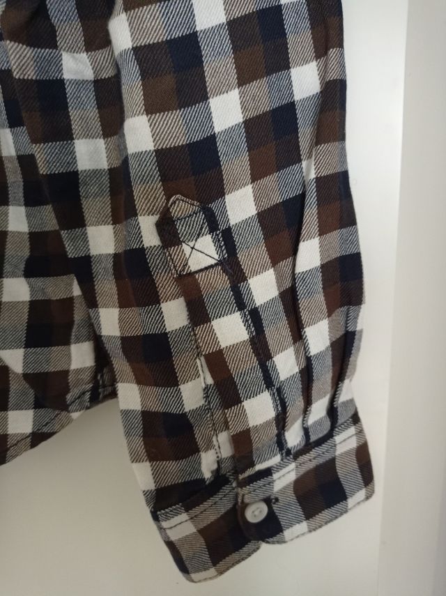 camisa a cuadros C&A