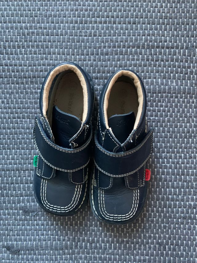 Zapatos Kickers niño T30 muy poco uso