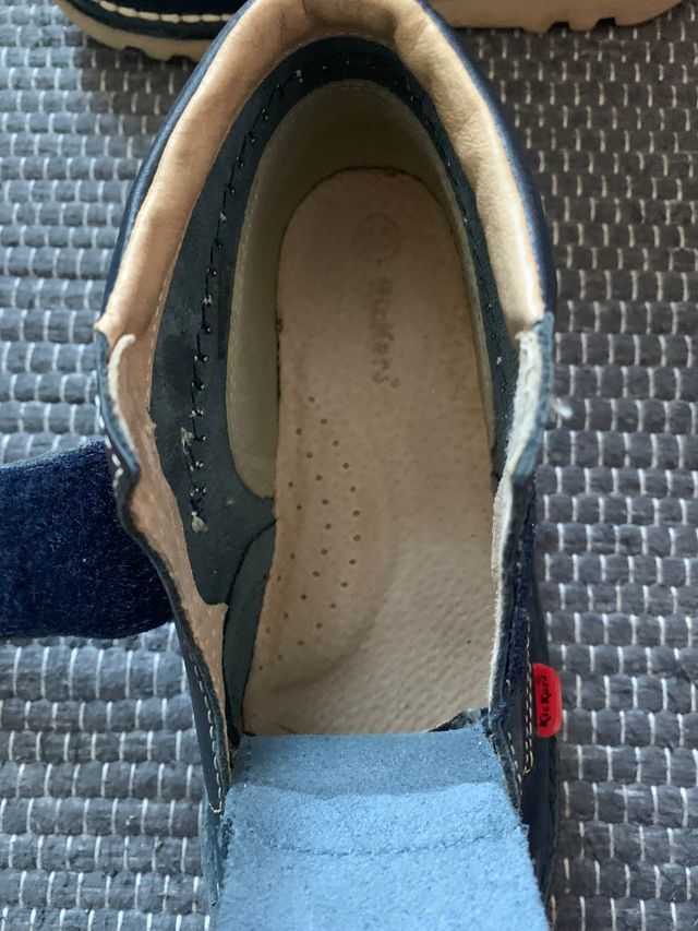 Zapatos Kickers niño T30 muy poco uso