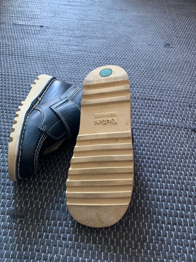 Zapatos Kickers niño T30 muy poco uso