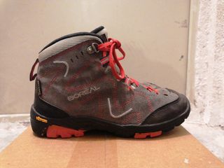 Bota trekking niño talla 34