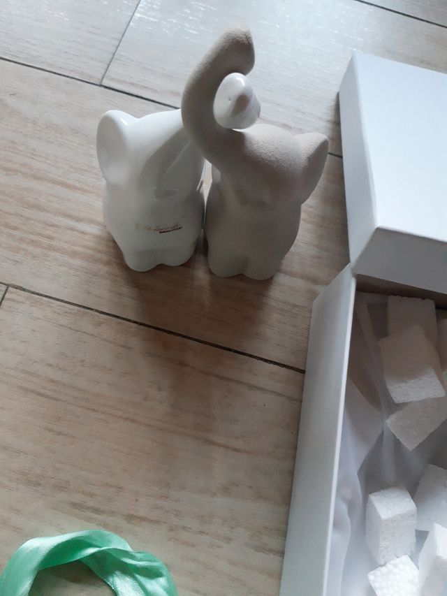 Elefantini intrecciati nuovi