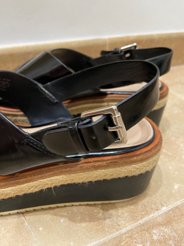 Sandalia bloque negra