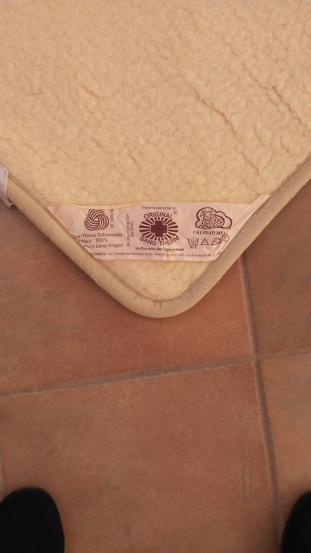 Manta de lana virgen para cama