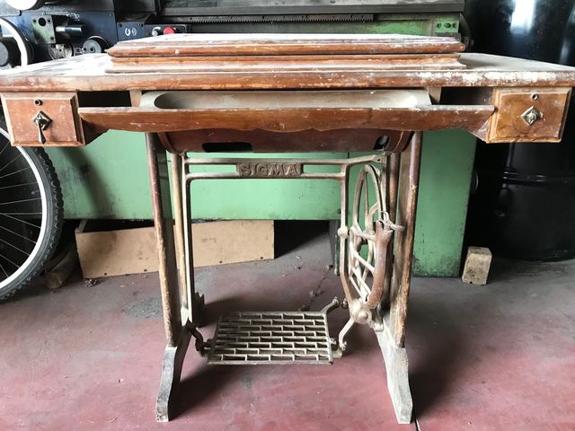 Màquina de coser SIGMA