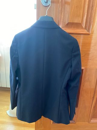 Americana niño azul marino talla 9-10. Tizzas