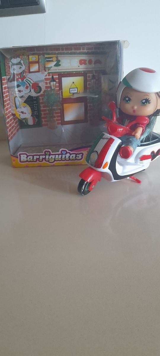 JUGUETES. BARRIGUITAS EN MOTO