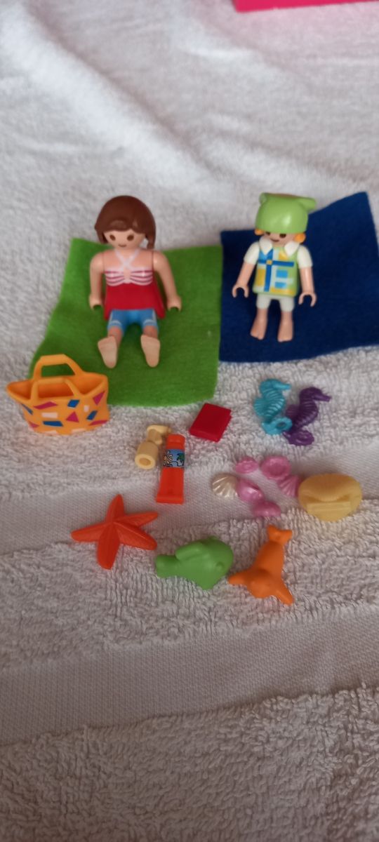 Mama y niña playa Playmobil