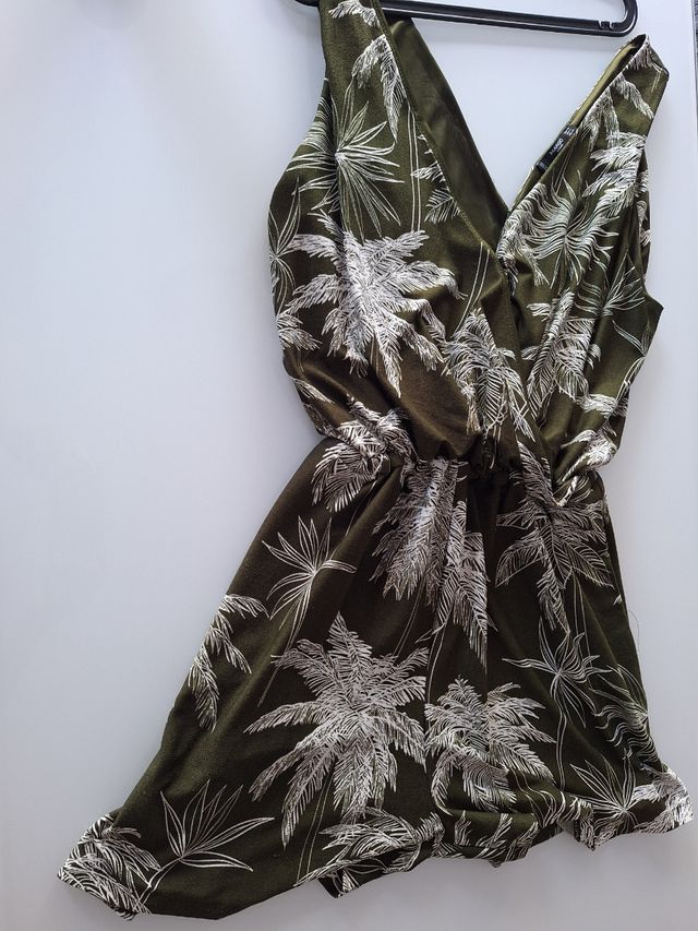 abrigo de Stradivarius.talla M.