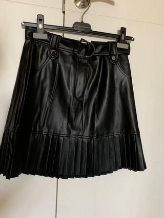 Falda Stradivarius
