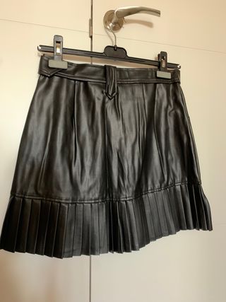Falda Stradivarius