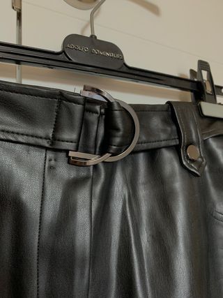 Falda Stradivarius