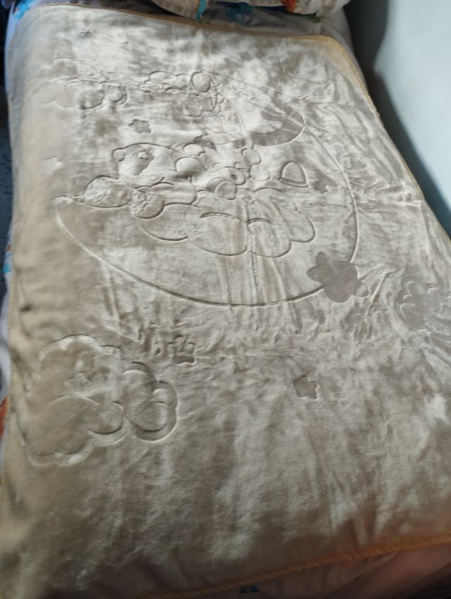 MANTA DE CUNA CALIDAD SUPREMA