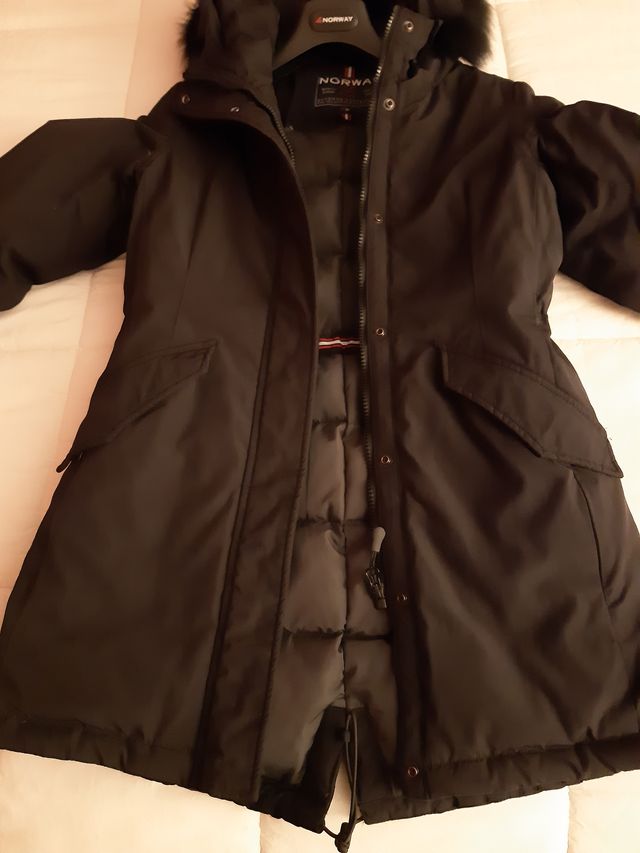 Parka negra NORWAY 