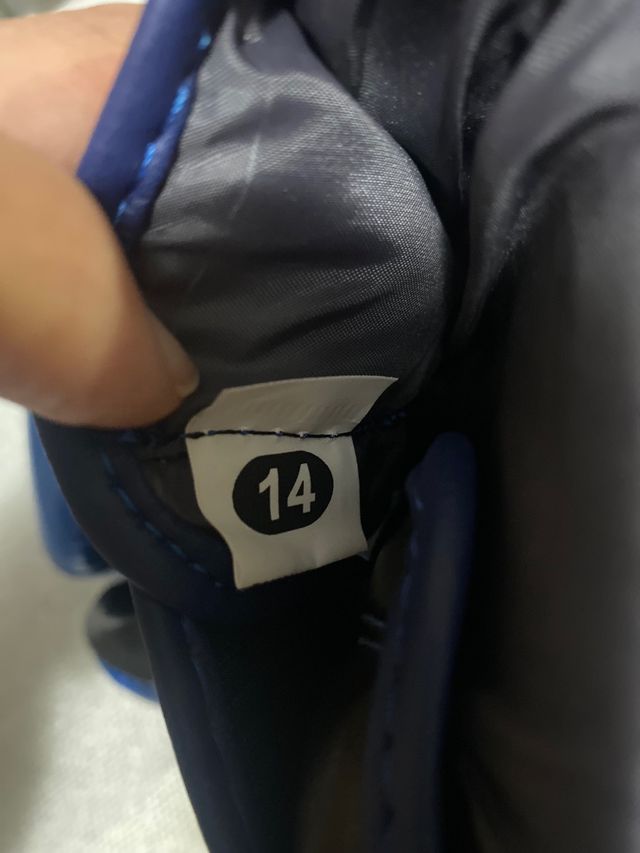 Guantes de boxeo Fuji Mae Radikal talla 14