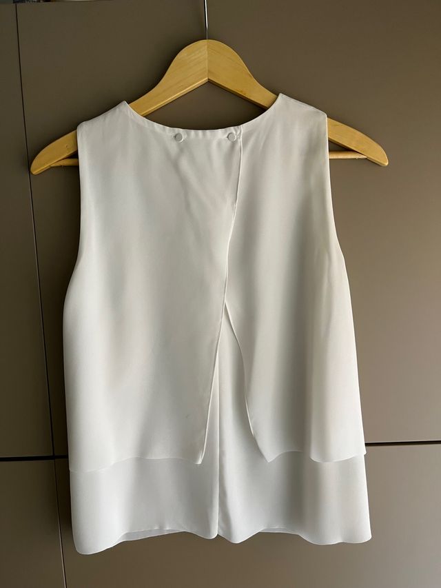 Top sin mangas de 2 capas blanco de Mango