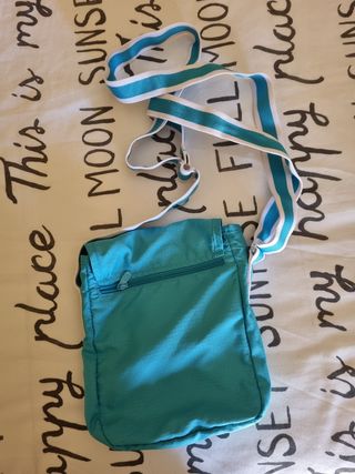 bandolera nike