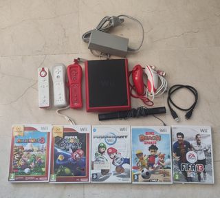 Consola Wii con mandos y juegos en perfecto estado