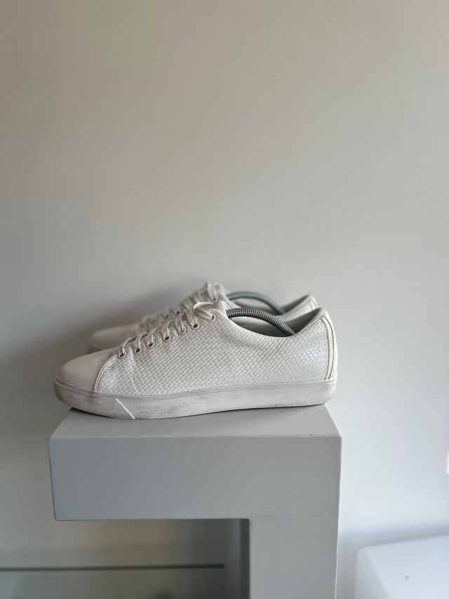 Zapatillas casual caballero, de Zara