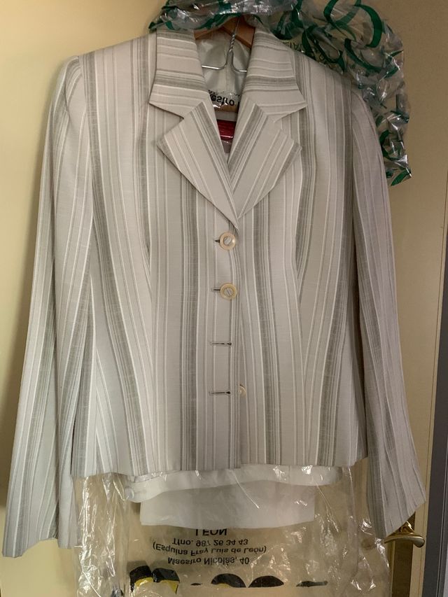 TRAJE DE PANTALON LISO