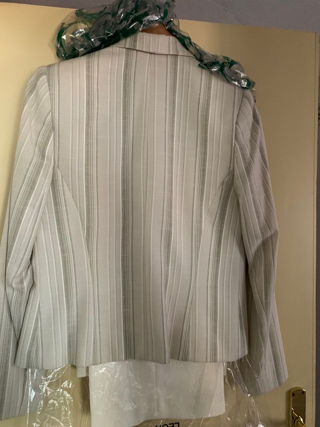 TRAJE DE PANTALON LISO