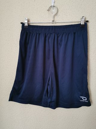 Bermuda deporte chico talla M.