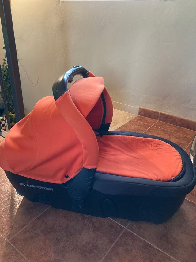 Carro de bebé completo marca Jane