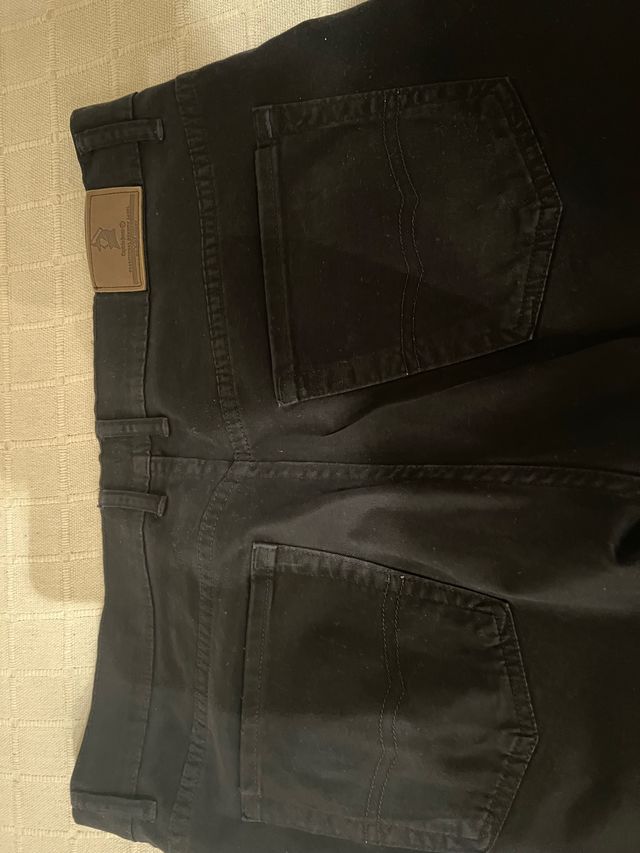 Pantalón hombre talla 48
