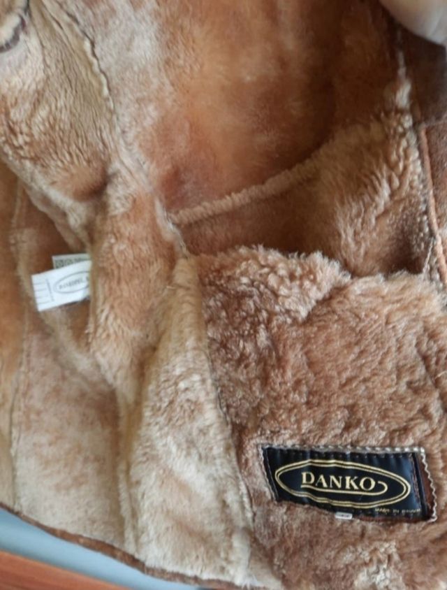 Chaqueta de piel.